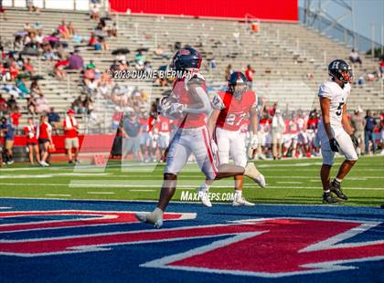 Thumbnail 1 in South Panola vs. Houston photogallery.