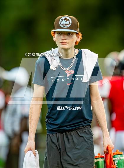 Thumbnail 3 in South Panola vs. Houston photogallery.