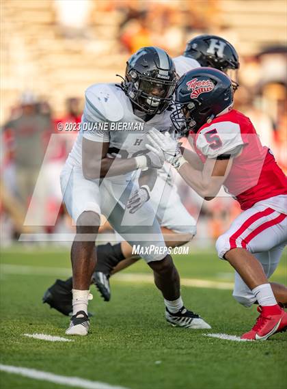 Thumbnail 2 in South Panola vs. Houston photogallery.