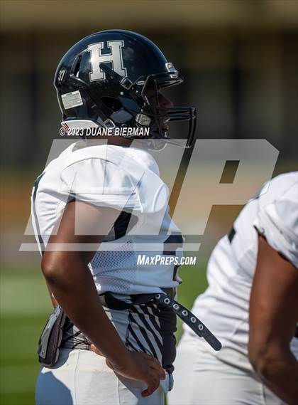 Thumbnail 3 in South Panola vs. Houston photogallery.