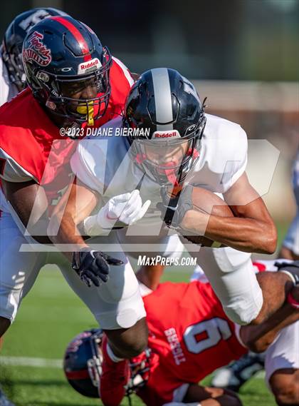 Thumbnail 2 in South Panola vs. Houston photogallery.