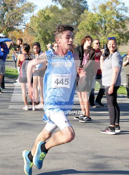 Thumbnail 3 in BVAL Boys Cross Country Championship photogallery.