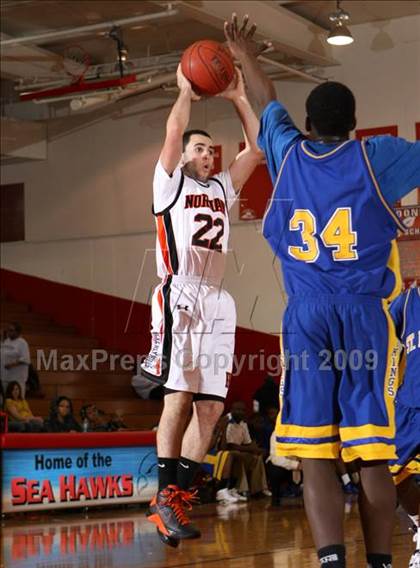 Thumbnail 2 in St. Bernard vs. Beverly Hills (Sea Hawk Classic) photogallery.