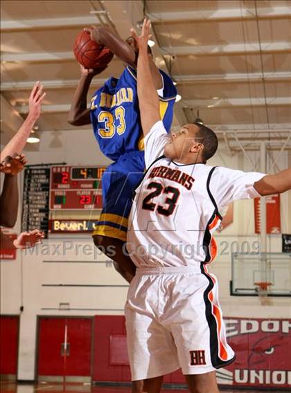 Thumbnail 3 in St. Bernard vs. Beverly Hills (Sea Hawk Classic) photogallery.