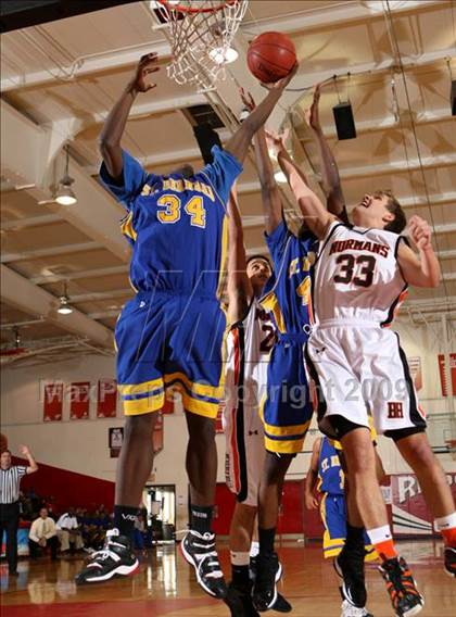 Thumbnail 3 in St. Bernard vs. Beverly Hills (Sea Hawk Classic) photogallery.