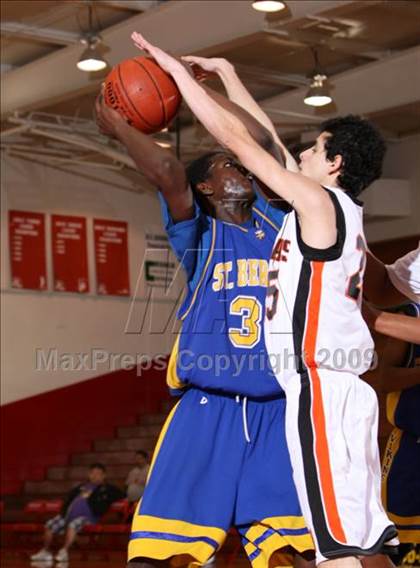 Thumbnail 3 in St. Bernard vs. Beverly Hills (Sea Hawk Classic) photogallery.