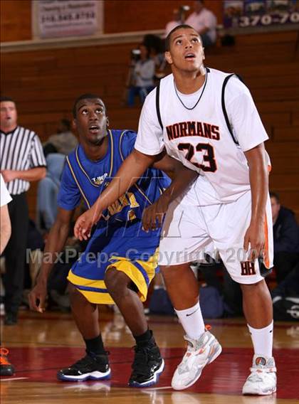 Thumbnail 3 in St. Bernard vs. Beverly Hills (Sea Hawk Classic) photogallery.