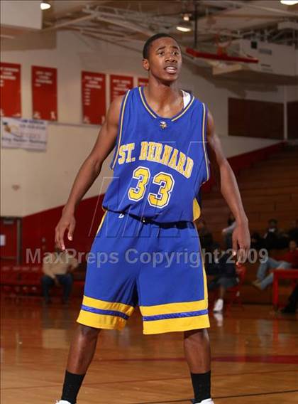 Thumbnail 3 in St. Bernard vs. Beverly Hills (Sea Hawk Classic) photogallery.