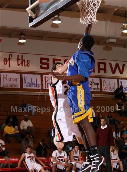 Thumbnail 3 in St. Bernard vs. Beverly Hills (Sea Hawk Classic) photogallery.