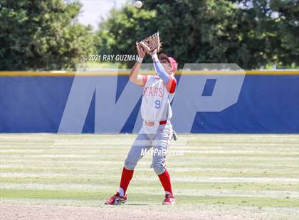 Thumbnail 2 in Buchanan @ Clovis East photogallery.