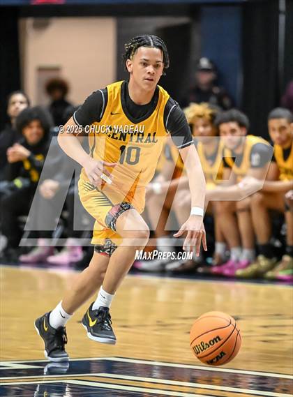 Thumbnail 1 in La Salle Academy vs. Central ( RIIL State Semifinal )  photogallery.