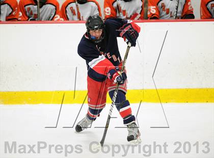 Thumbnail 2 in Kennedy Catholic vs. Pawling (Icebreaker Tournament) photogallery.
