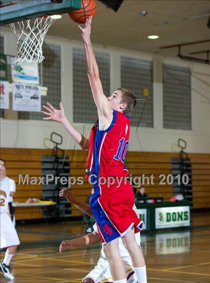 Thumbnail 3 in Oxnard vs. San Marcos (Santa Barbara Holiday Classic Tournament) photogallery.