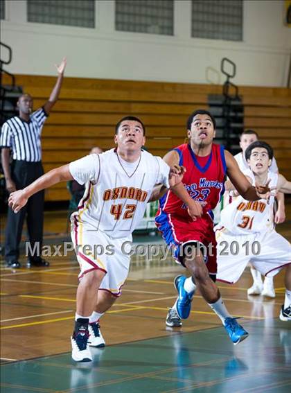Thumbnail 2 in Oxnard vs. San Marcos (Santa Barbara Holiday Classic Tournament) photogallery.