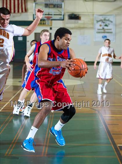 Thumbnail 3 in Oxnard vs. San Marcos (Santa Barbara Holiday Classic Tournament) photogallery.