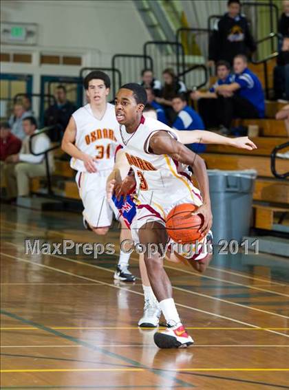 Thumbnail 1 in Oxnard vs. San Marcos (Santa Barbara Holiday Classic Tournament) photogallery.