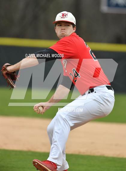 Thumbnail 3 in Gravette @ Farmington photogallery.