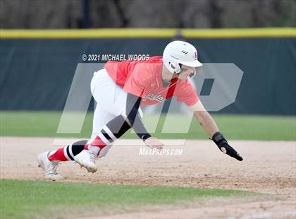 Thumbnail 3 in Gravette @ Farmington photogallery.