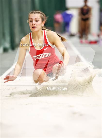 Thumbnail 3 in Hoosier Crossroads Conference Indoor Invitational photogallery.