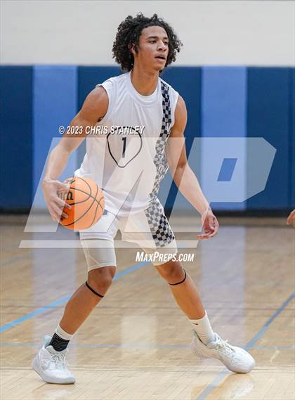 Thumbnail 2 in Willow Canyon vs. Buckeye (Hoopsgiving Tournament) photogallery.