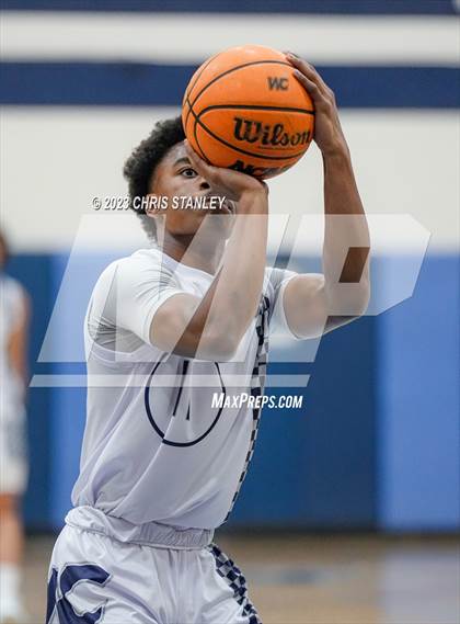 Thumbnail 3 in Willow Canyon vs. Buckeye (Hoopsgiving Tournament) photogallery.