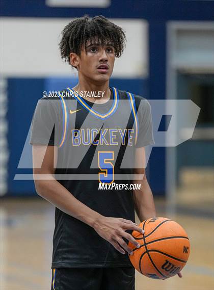 Thumbnail 1 in Willow Canyon vs. Buckeye (Hoopsgiving Tournament) photogallery.