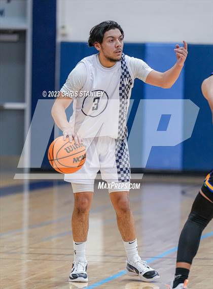 Thumbnail 3 in Willow Canyon vs. Buckeye (Hoopsgiving Tournament) photogallery.
