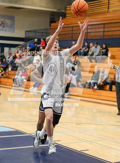 Thumbnail 1 in Willow Canyon vs. Buckeye (Hoopsgiving Tournament) photogallery.