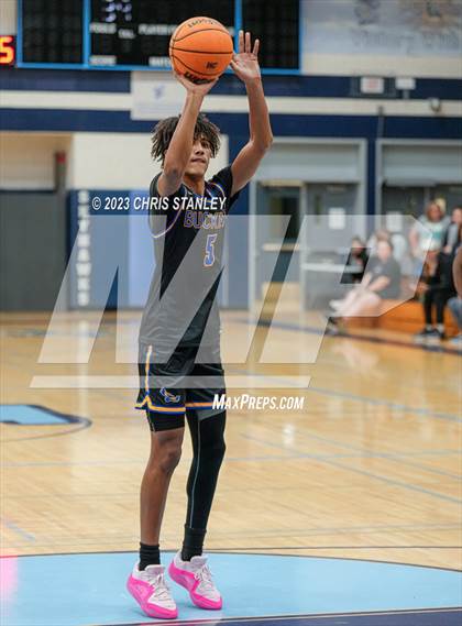 Thumbnail 2 in Willow Canyon vs. Buckeye (Hoopsgiving Tournament) photogallery.