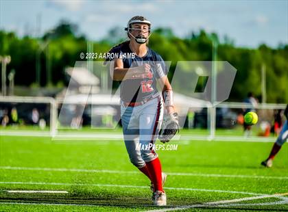 Thumbnail 3 in Oswego @ New Hartford photogallery.