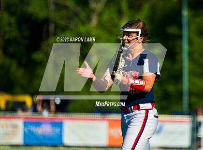 Thumbnail 3 in Oswego @ New Hartford photogallery.