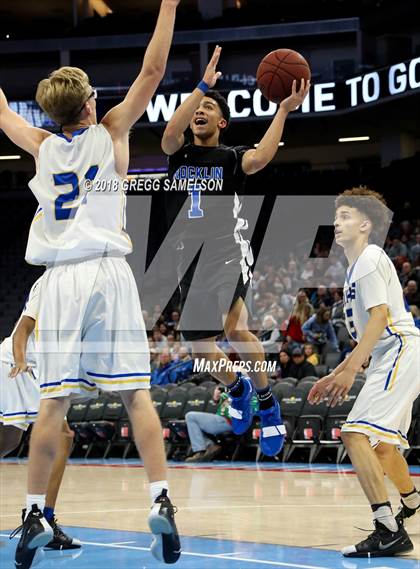 Thumbnail 2 in Del Campo vs Rocklin (@ Golden 1 Center) photogallery.