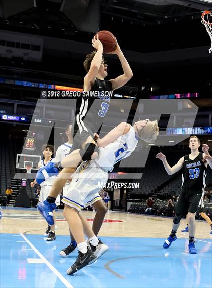 Thumbnail 2 in Del Campo vs Rocklin (@ Golden 1 Center) photogallery.
