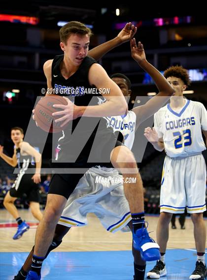 Thumbnail 2 in Del Campo vs Rocklin (@ Golden 1 Center) photogallery.