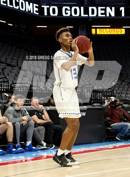 Thumbnail 2 in Del Campo vs Rocklin (@ Golden 1 Center) photogallery.