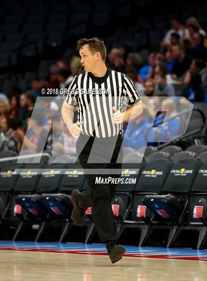 Thumbnail 2 in Del Campo vs Rocklin (@ Golden 1 Center) photogallery.