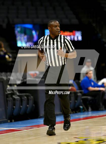 Thumbnail 1 in Del Campo vs Rocklin (@ Golden 1 Center) photogallery.