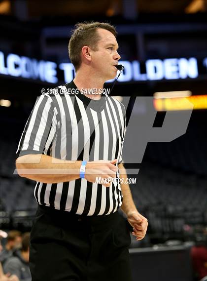 Thumbnail 3 in Del Campo vs Rocklin (@ Golden 1 Center) photogallery.