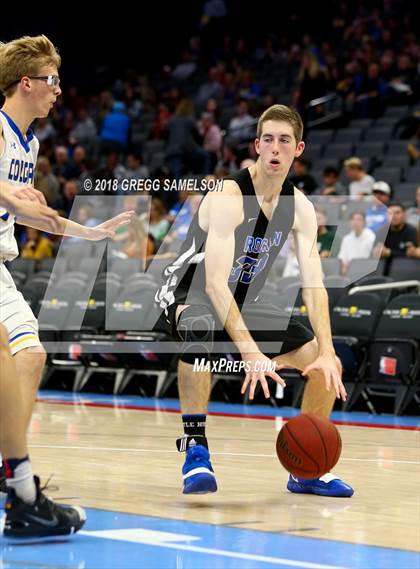 Thumbnail 2 in Del Campo vs Rocklin (@ Golden 1 Center) photogallery.