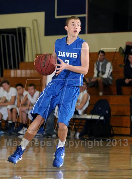 Thumbnail 3 in Davis vs. Oak Ridge (Trojan Toss-Up) photogallery.