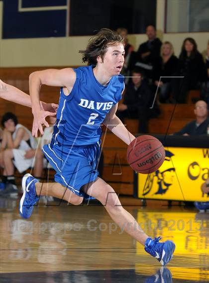 Thumbnail 3 in Davis vs. Oak Ridge (Trojan Toss-Up) photogallery.