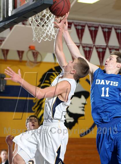 Thumbnail 3 in Davis vs. Oak Ridge (Trojan Toss-Up) photogallery.
