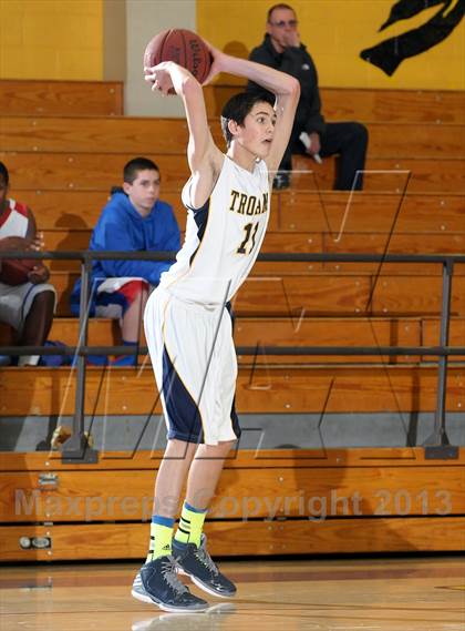Thumbnail 2 in Davis vs. Oak Ridge (Trojan Toss-Up) photogallery.