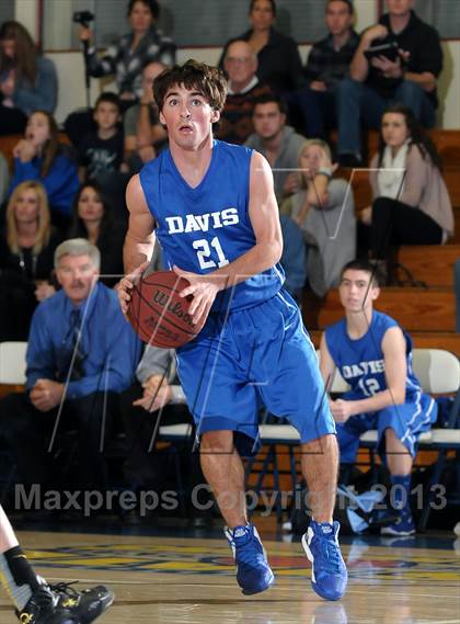 Thumbnail 1 in Davis vs. Oak Ridge (Trojan Toss-Up) photogallery.