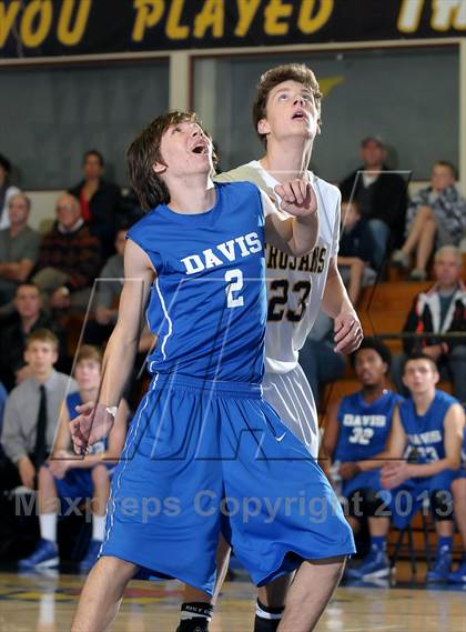 Thumbnail 1 in Davis vs. Oak Ridge (Trojan Toss-Up) photogallery.