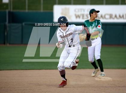 Thumbnail 2 in Bella Vista vs Rio Americano @ Raley Field photogallery.