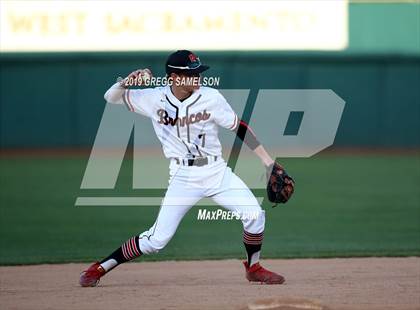 Thumbnail 3 in Bella Vista vs Rio Americano @ Raley Field photogallery.