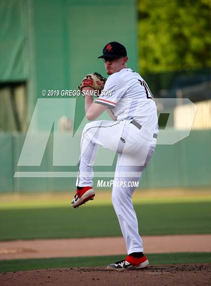 Thumbnail 2 in Bella Vista vs Rio Americano @ Raley Field photogallery.