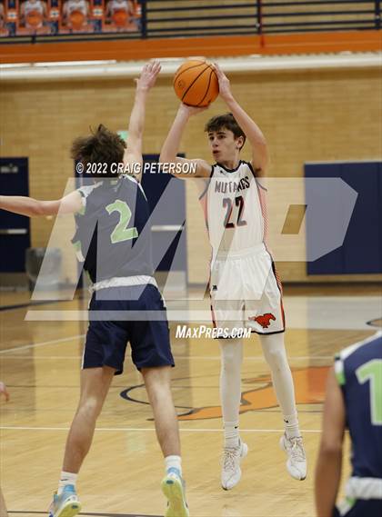Thumbnail 3 in Ridgeline @ Mountain Crest (Sophomore) photogallery.