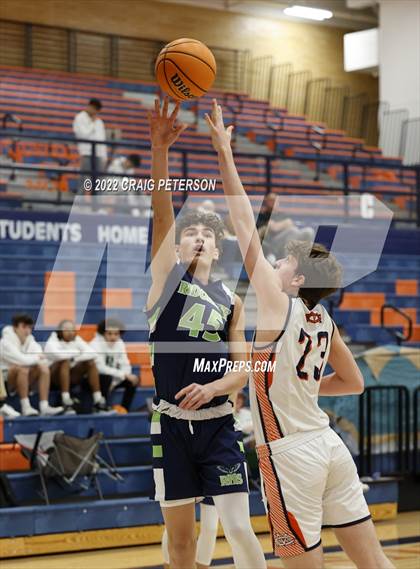 Thumbnail 1 in Ridgeline @ Mountain Crest (Sophomore) photogallery.